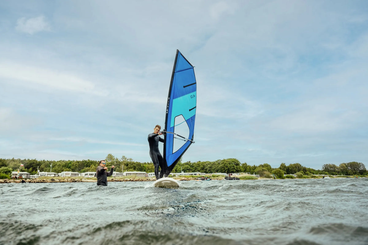 Swing Dacron Complete Rig EPX Compact 4.5 -- in-water riding (3/3)