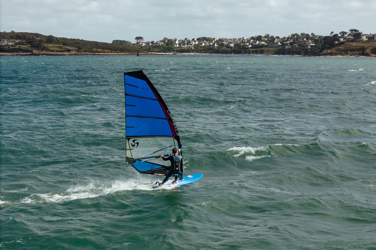 Scross V3 Silver 145 in action